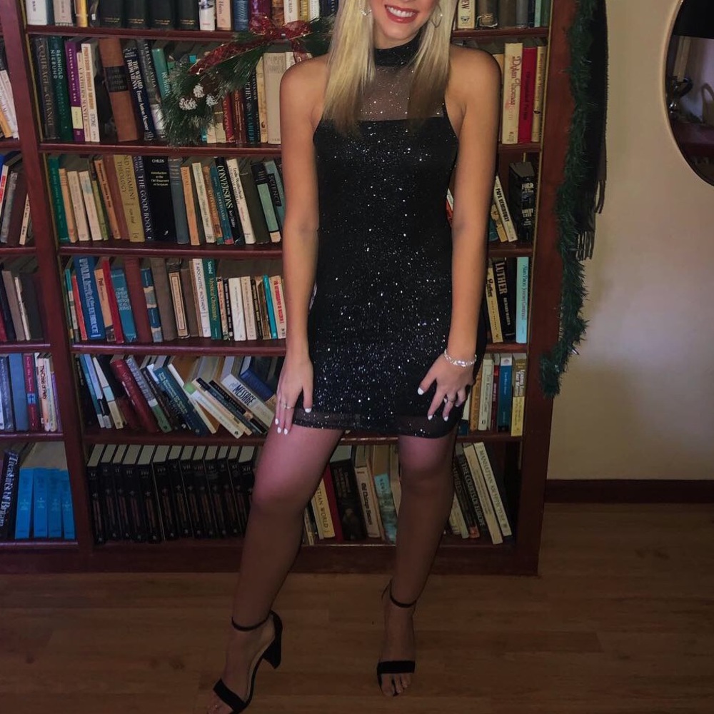 Gorgeous sparkling Windsor black cocktail dress.